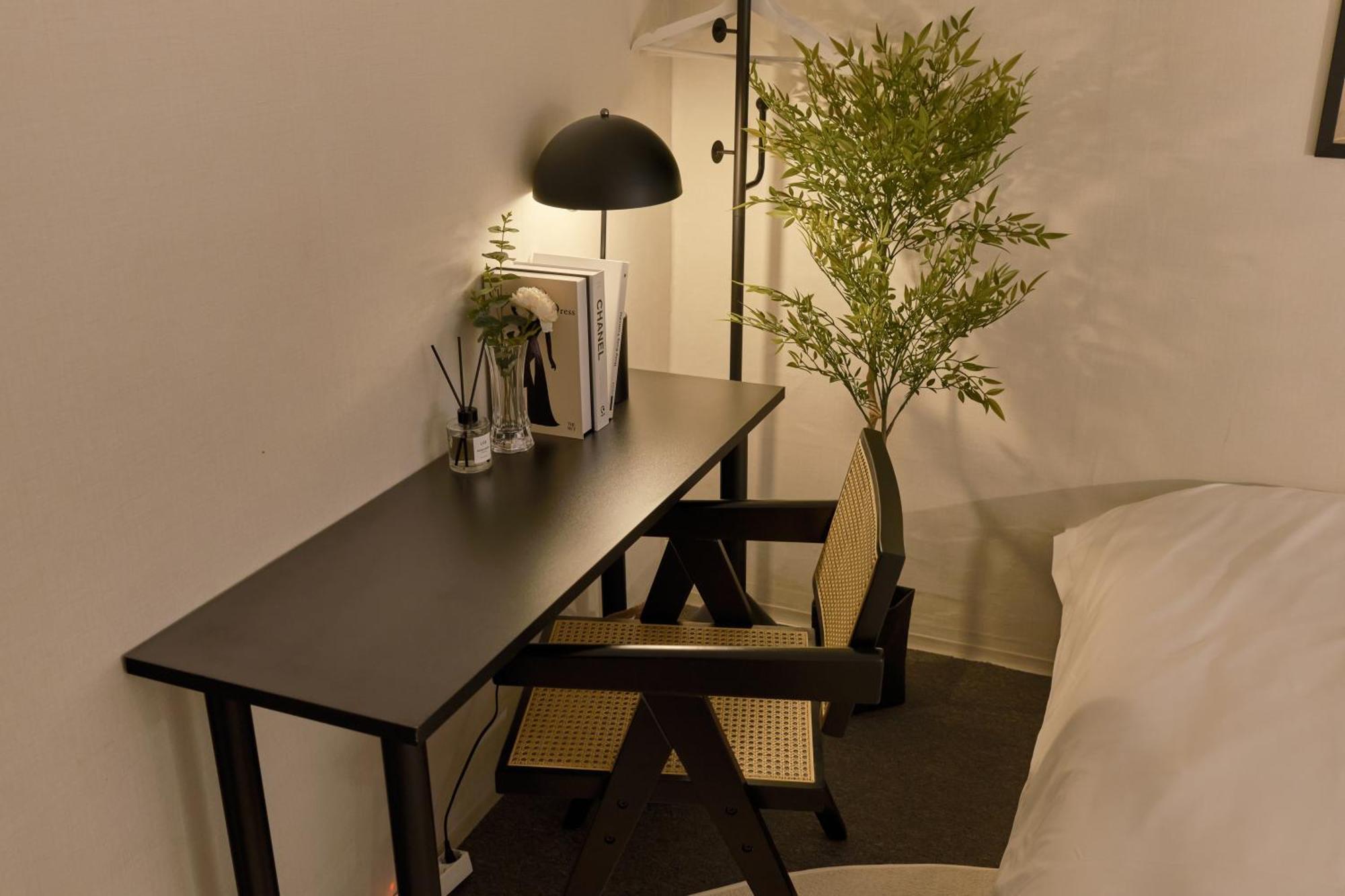 Monac Apartment